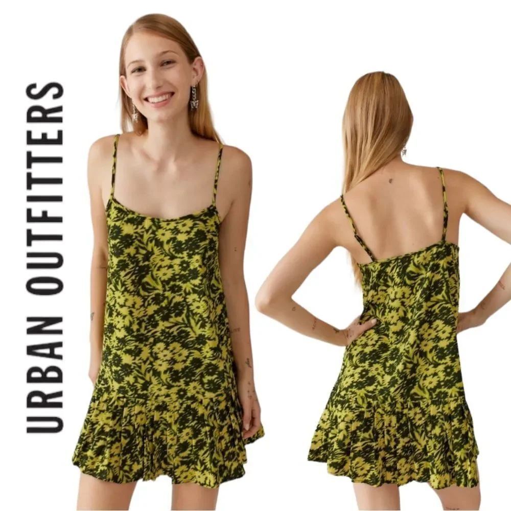 NEW Urban Outfitters UO Camille Mini Dress M L